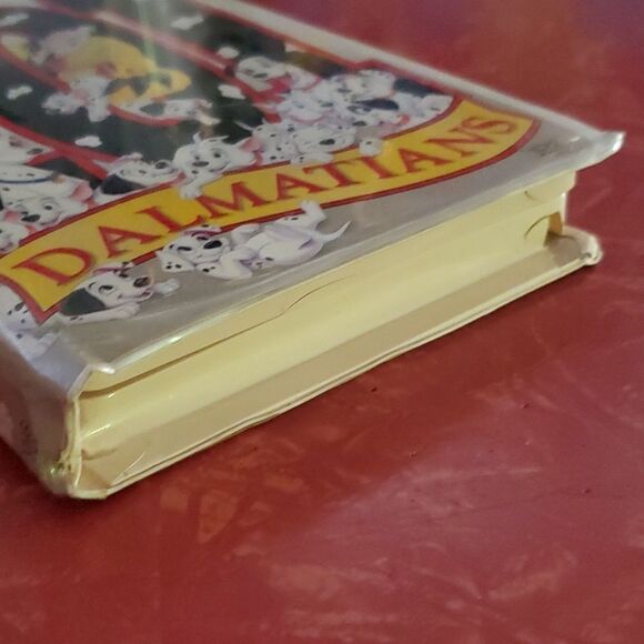 1999 Walt Disney Masterpiece 101 Dalmatians VHS Tape - Picture 4 of 10